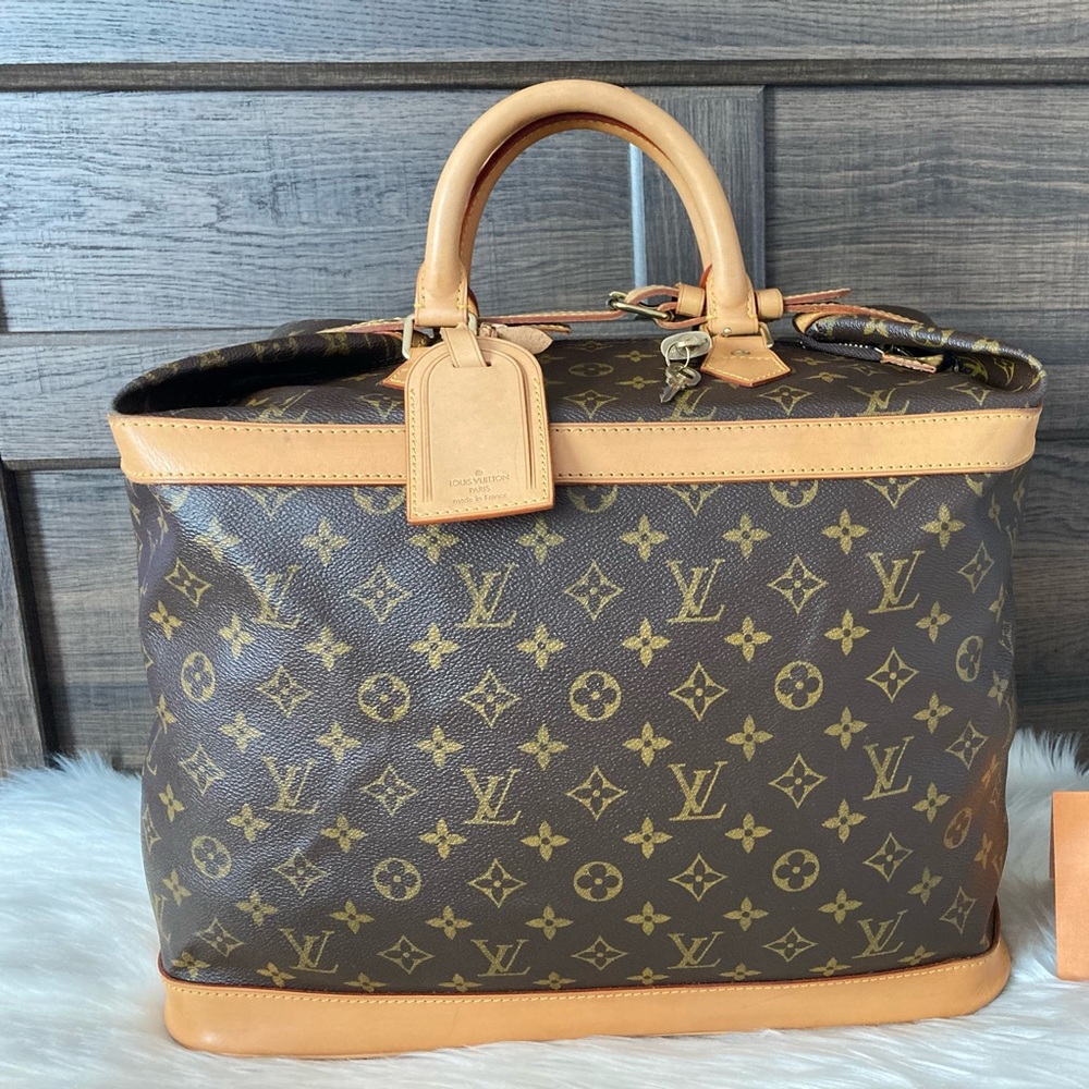 Louis Vuitton Cruiser 40 in Monogram